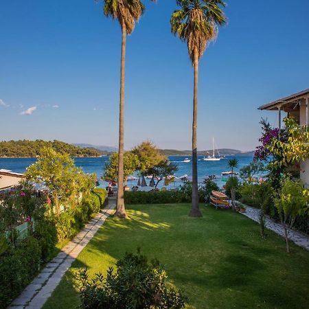 Elati Beach Aparthotel นีดรี ภายนอก รูปภาพ